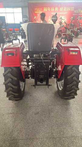 Trator de Rodas