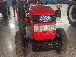 Trator de Rodas