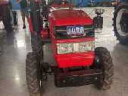 Trator de Rodas